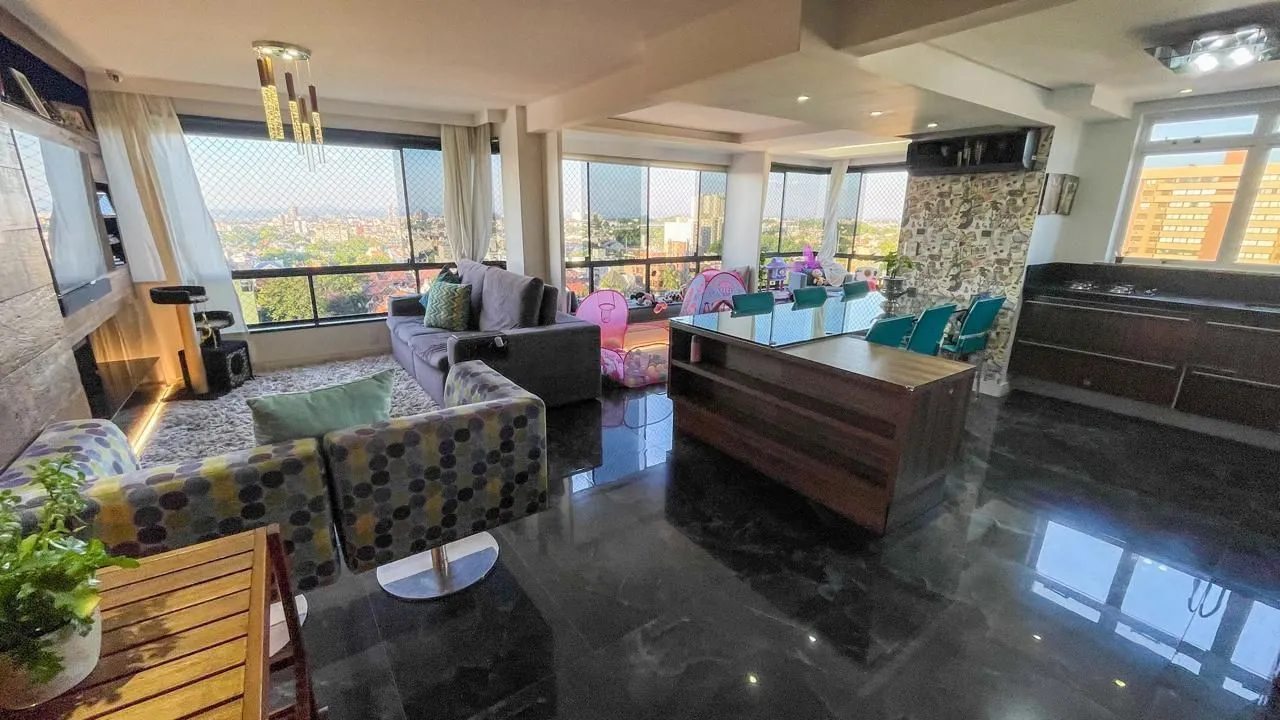 Imagem Cobertura mobiliada com piscina e vista 360° no Jardim Planalto - POA