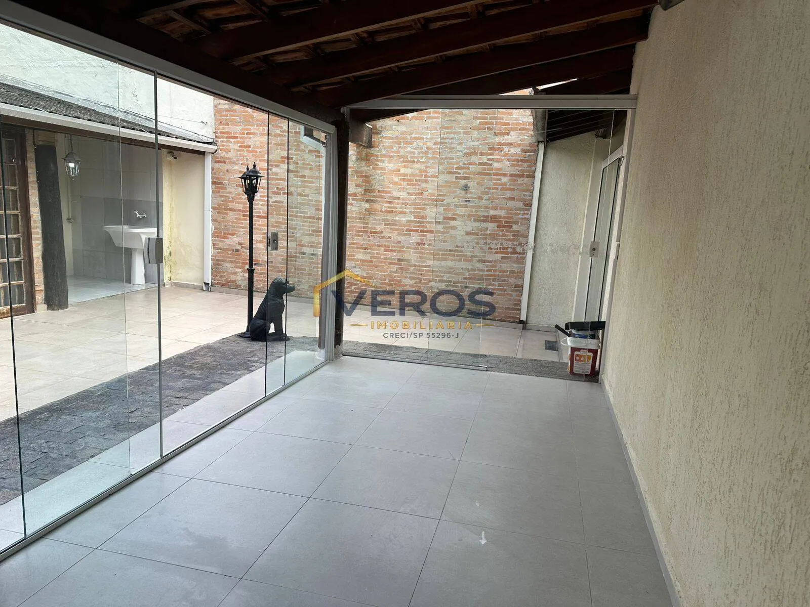 Imagem Casa térrea grande a venda na Martim de Sá em Caraguatatuba
