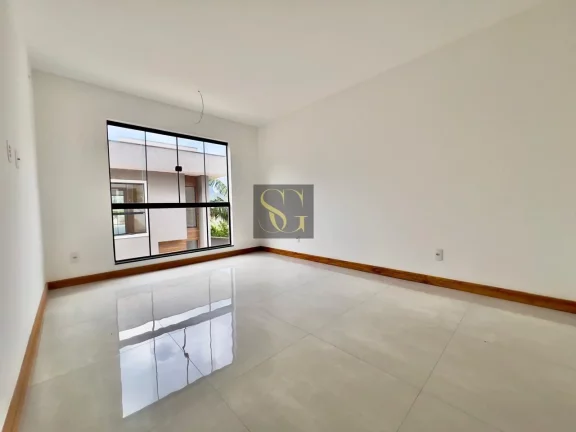 Imagem Casa para Venda em Teresópolis, Alto, 3 dormitórios, 2 suítes, 3 banheiros, 2 vagas