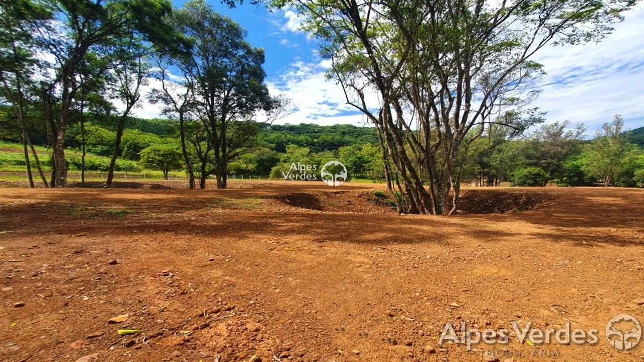 Imagem Terreno à venda por R$ 1.300.000 - Linha Furna - Gramado/RS