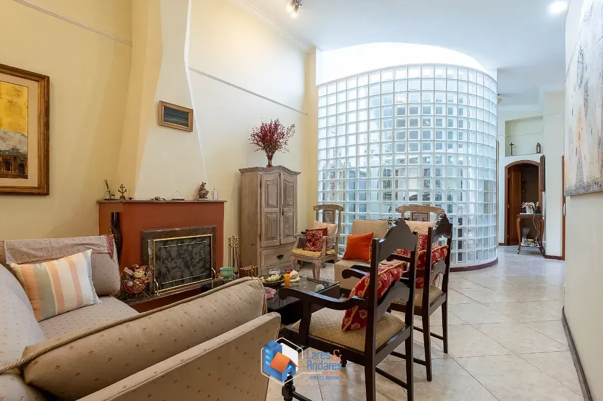 Imagem Casa para venda em Planalto Paulista com 2 quartos, sendo 2 suítes, 230m²