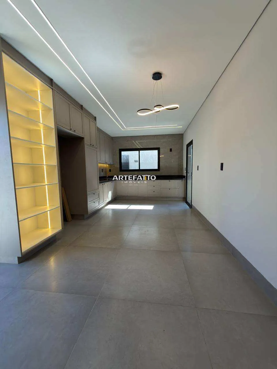 Foto do imóvel Casa à venda em Franca, Residencial São Jerônimo, com 3 quartos, 161m2 em Rua Maria de Lourdes Martins Lopes