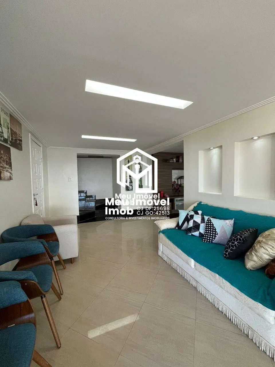 Imagem Casa 3 Quartos 3 Suítes 3 Vagas 1.800m² Varanda Águas Claras