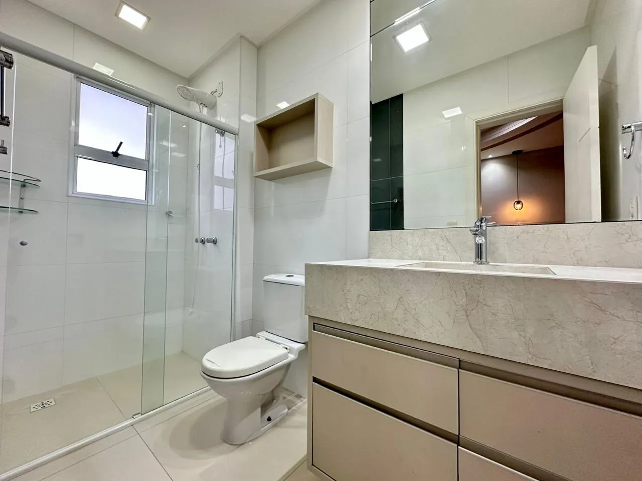 Imagem Apartamento à venda com 300m2 por R$ 4.500.000,00