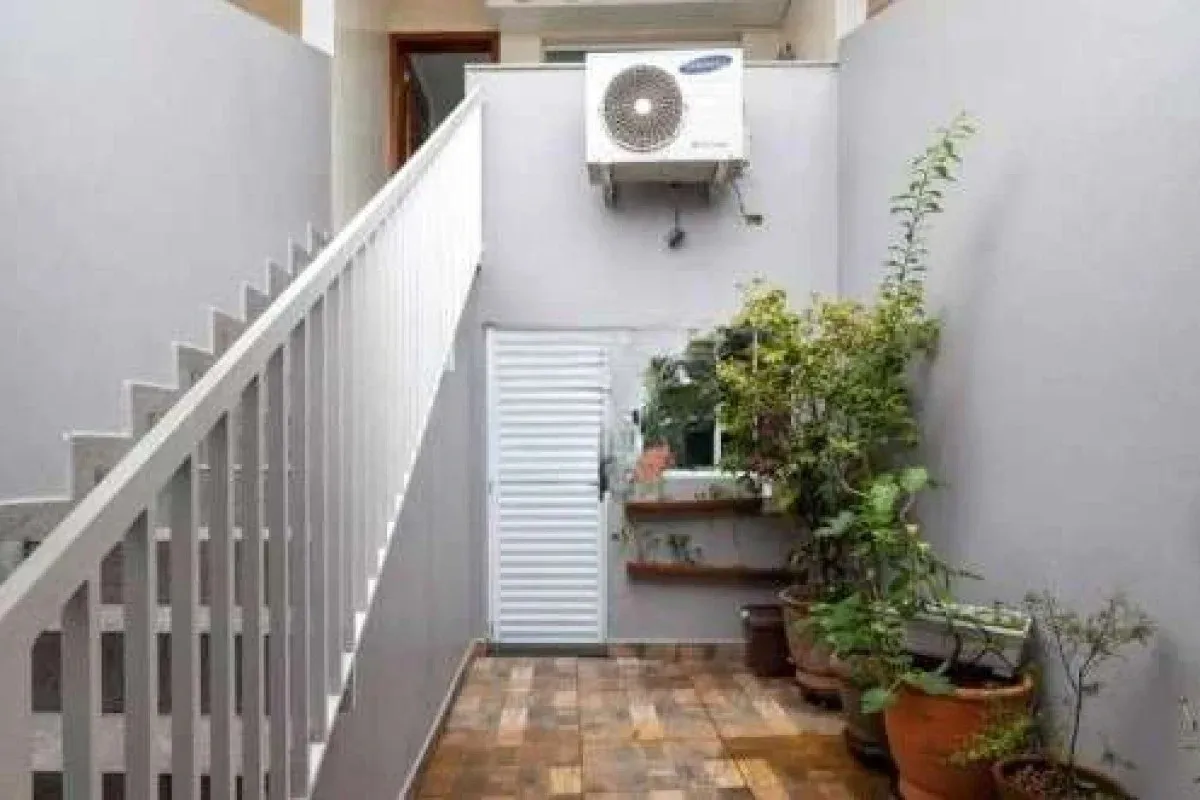 Imagem Casa para Venda em São Paulo, Parque Maria Domitila, 2 dormitórios, 2 suítes, 3 banheiros, 2 vagas