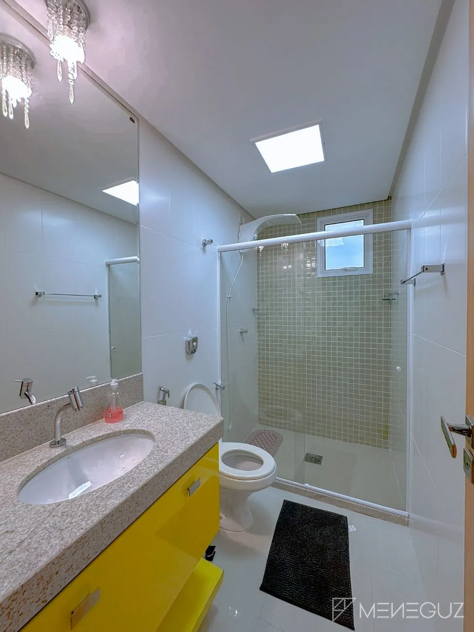 Imagem APARTAMENTO 3 QUARTOS A VENDA DE FRENTE PARA O MAR TOTALMENTE MOBILIADO E DECORADO