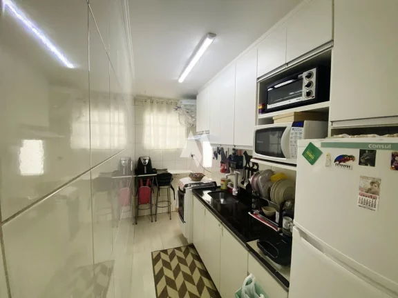 Imagem Apartamento com 1 dormitório á venda em São Vicente