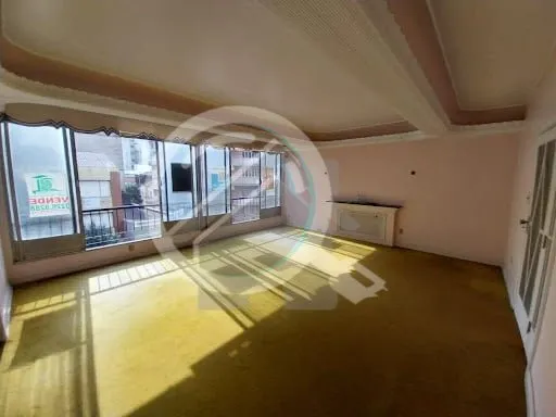 Imagem Excelente apartamento com 172m2, na Duque de Caxias de frente. Com todos os recursos que você preci...