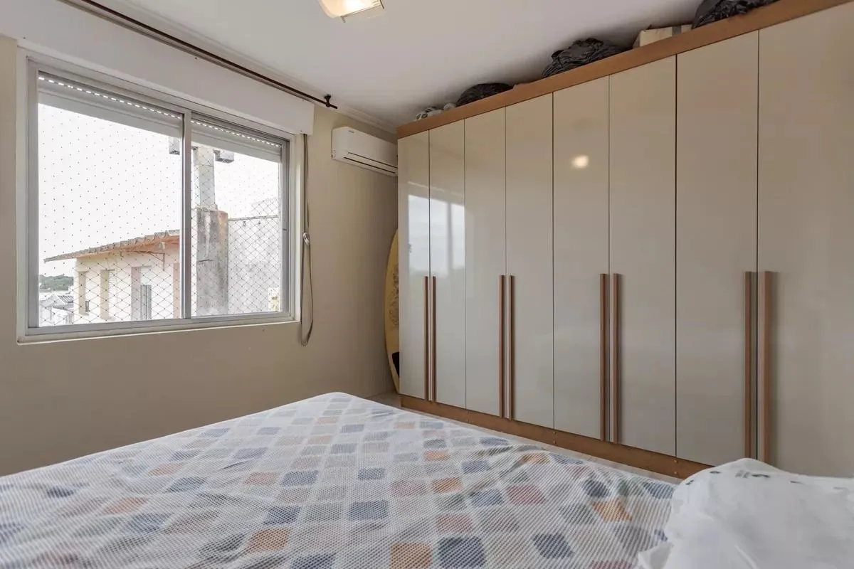 Imagem APARTAMENTO 2 DORMITÓRIO 1 VAGA DE GARAGEM NA RUA IVAN IGLESIAS EM PORTO ALEGRE
