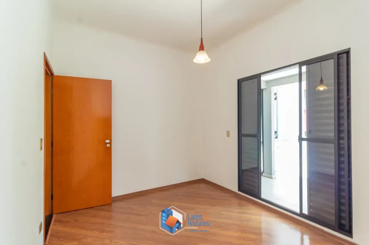 Imagem Casa para venda em Planalto Paulista com 3 quartos, 156m²