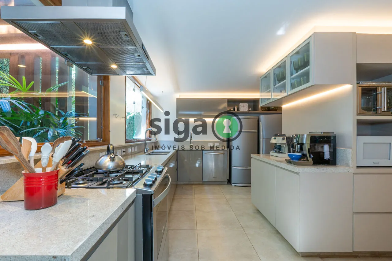 Imagem Casa com 455m² - 3 suítes - Moderna com Arquitetura Ramenzoni - Jardim Guedala - São Paulo/SP
