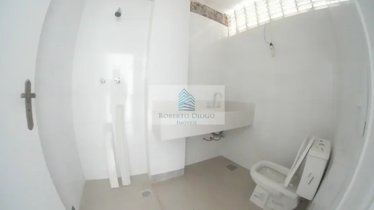 Imagem Imóvel de Luxo em Copacabana: Apartamento de 3 Quartos, 2 Suítes e 1 Vaga de Garagem - Rio de Janeiro-RJ