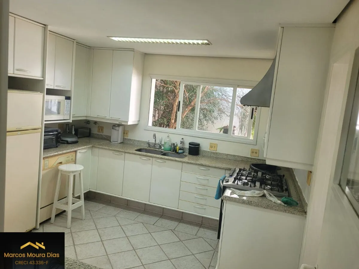 Imagem Casa no Parque dos Príncipes com 3 suítes, 236 m² de área constrúida em 462m² de terreno. Piscina e Churrasqueira