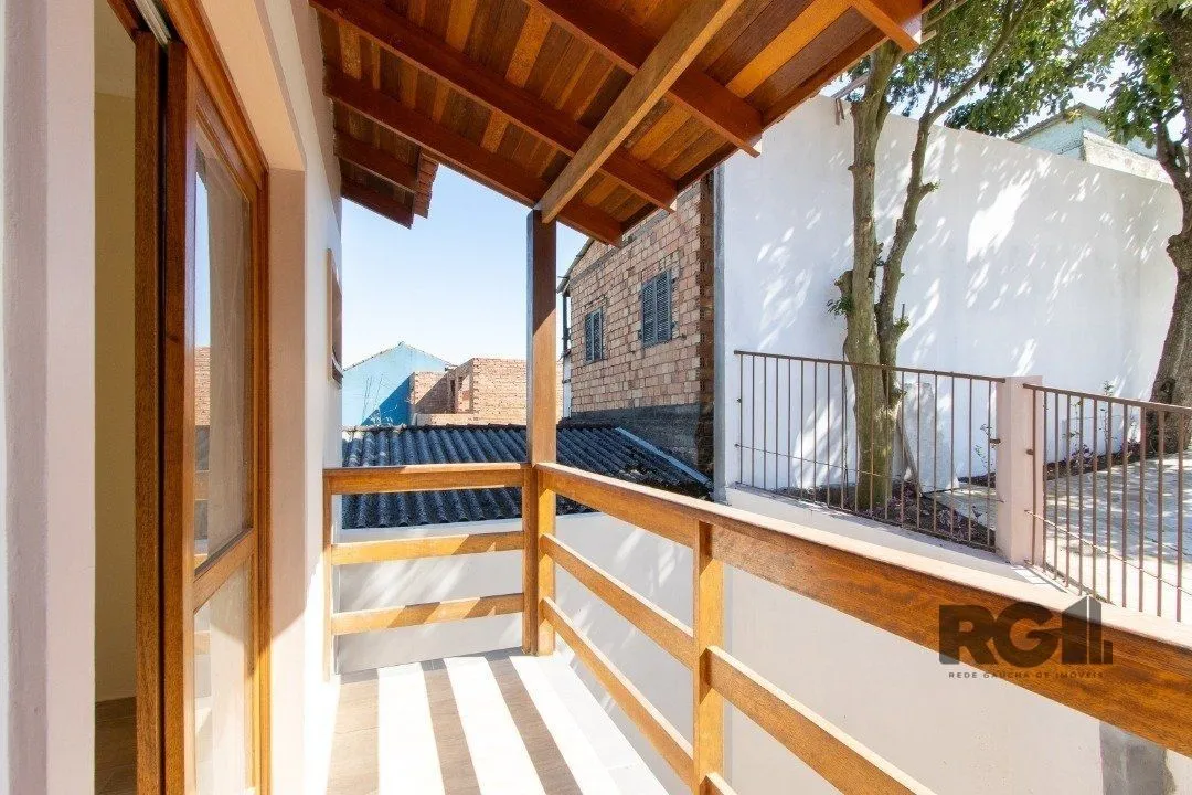Imagem Casa de Condomínio em Cascata
