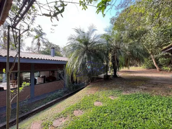 Imagem Linda casa térrea e contemporânea - Condomínio Reserva do Peroba
