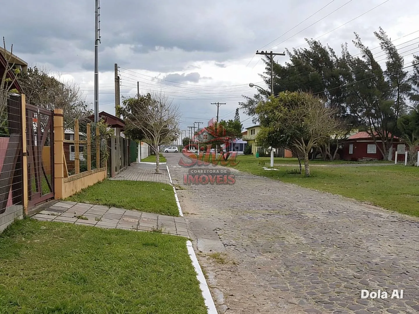 Imagem C859| Casa financiável à venda a 400m do mar no Mariluz