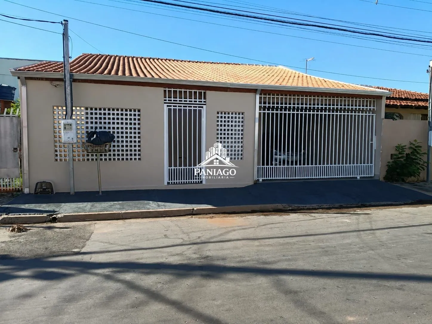 Foto do imóvel CASA À VENDA NO CPA IV 2/4 SENDO UMA SUITE