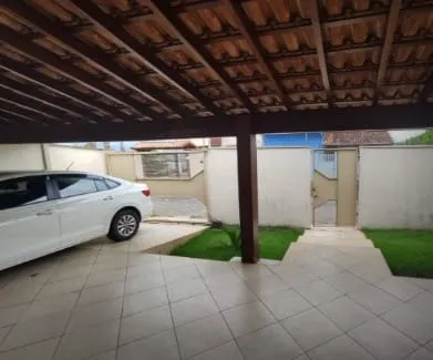 Imagem Casa à venda 2 Quartos, 2 Vagas, 250M², Vila Suiça, Pindamonhangaba - SP