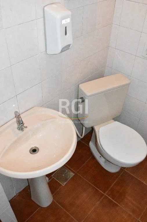 Imagem Loja para Venda - 230.6m², 0 dormitórios, 1 vaga - Camaquã