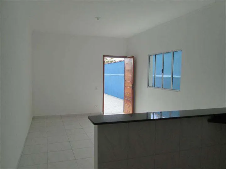 Imagem Casa com 2 Quartos à Venda, 55 m² em Santa Julia - Itanhaém