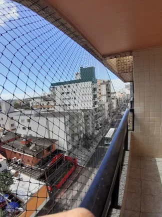 Imagem Apartamento composto de 2 Quartos (1Suíte) Sala de jantar e Estar uma Varandas Cozinha Área de Serviço 1 Vaga de Garagem.