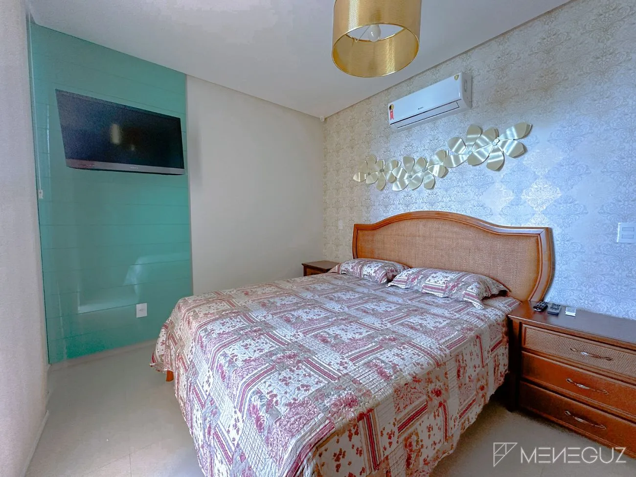 Imagem APARTAMENTO 3 QUARTOS A VENDA DE FRENTE PARA O MAR TOTALMENTE MOBILIADO E DECORADO