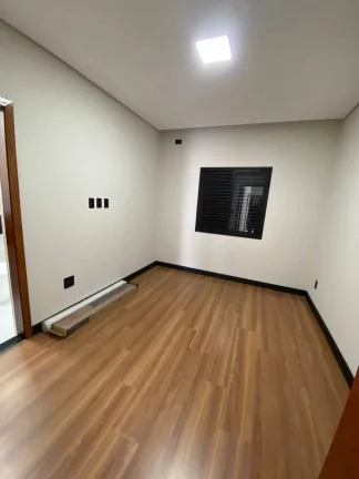 Imagem CASA 110M² 3 QUARTOS 1 SUITE CONDOMINIO HORTO FLORESTAL VILLAGIO