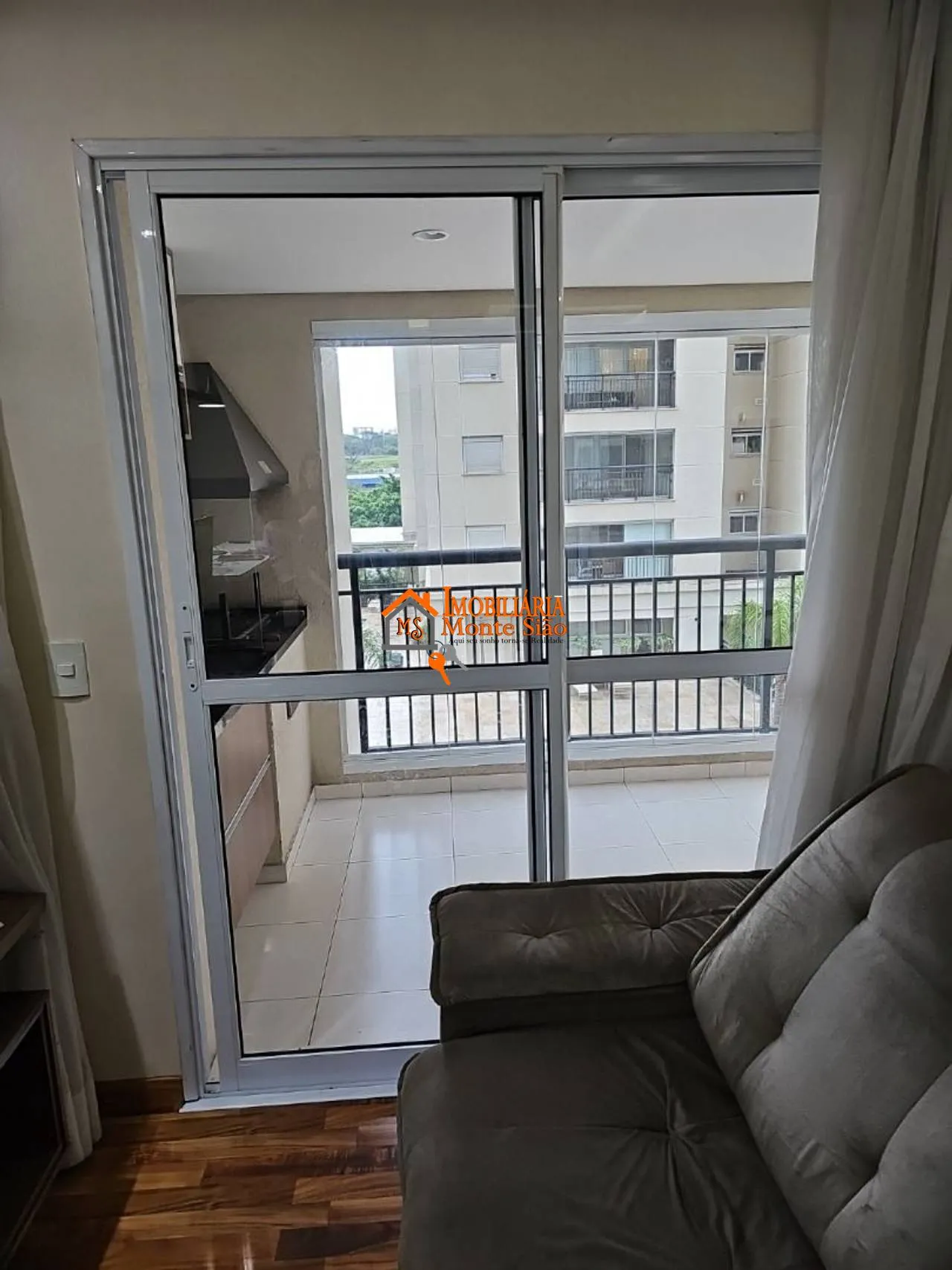 Imagem Apartamento com 2 dormitórios para alugar, 65 m² - Jardim Flor da Montanha - Guarulhos/SP