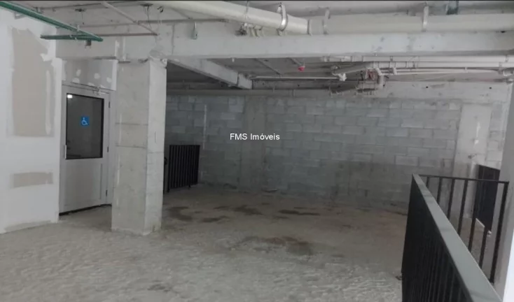 Imagem Loja comercial para locação em São Paulo-SP, Moema: com 1 banheiro e 240m² de área.