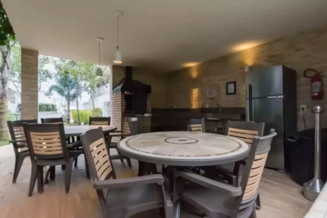 Imagem Apartamento totalmente mobiliado em excelente localização, próximo à Estação Ana Rosa do Metrô!