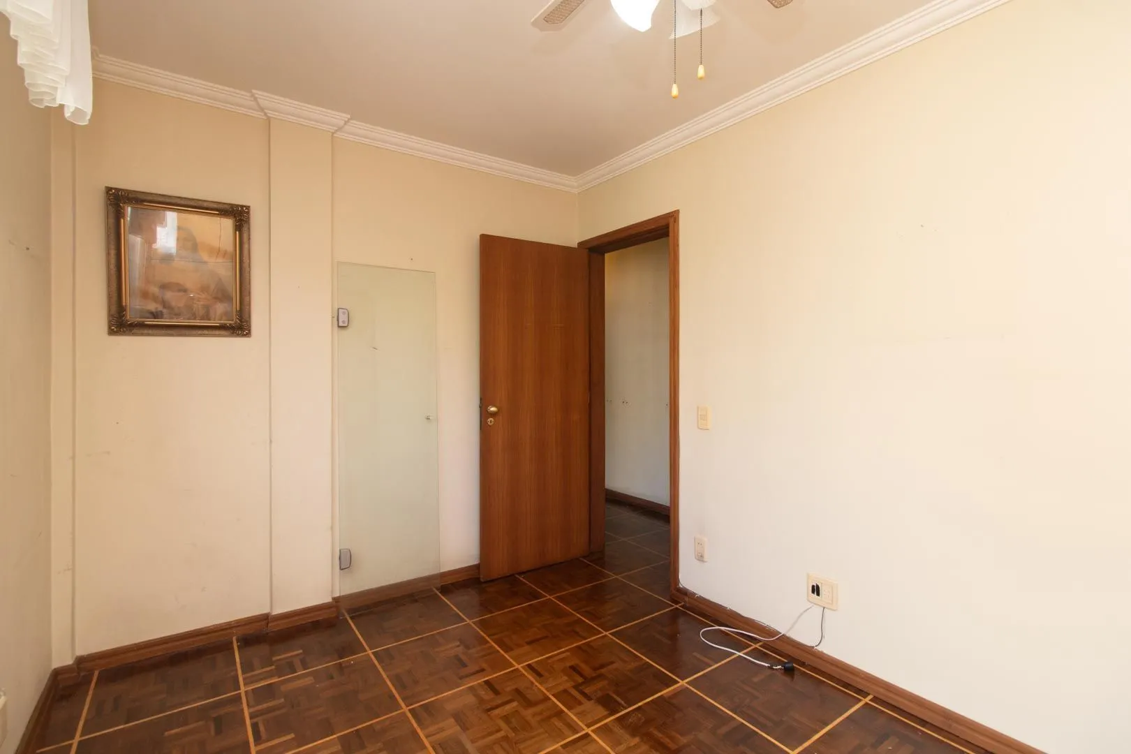 Imagem Apartamento de 03 dormitorios com suite e vaga coberta no bairro Menino Deus