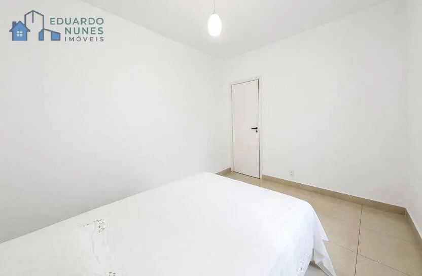 Imagem APARTAMENTO TODO REFORMADO COM 03 QUARTOS, VAGA NO ANCHIETA.