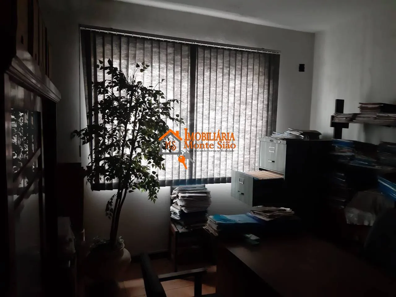 Imagem Sobrado com 3 dormitórios à venda, 111 m² por R$ 639.000,00 - Centro - Guarulhos/SP