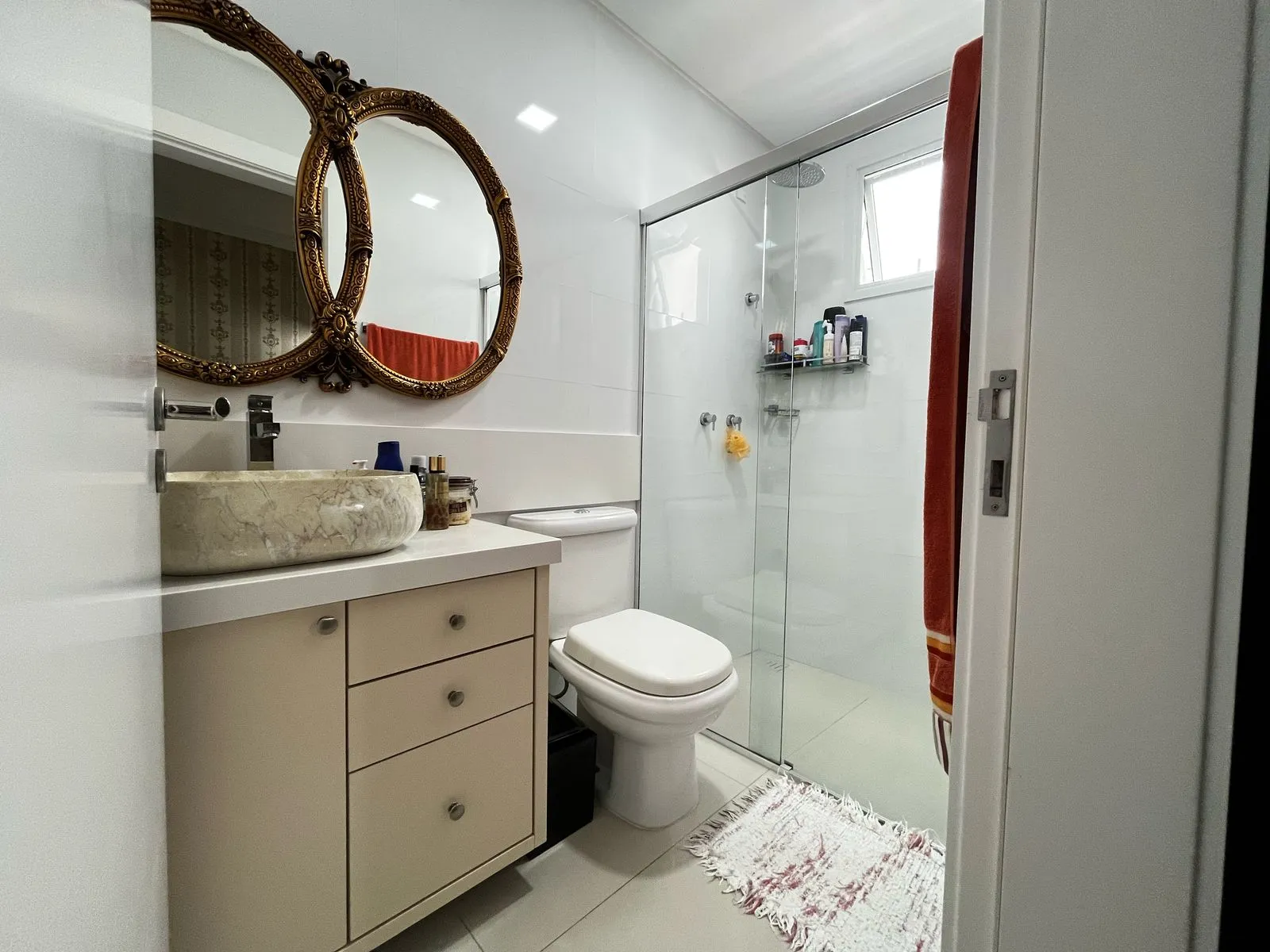 Imagem Apartamento à venda com 128m2 por R$ 1.990.000,00