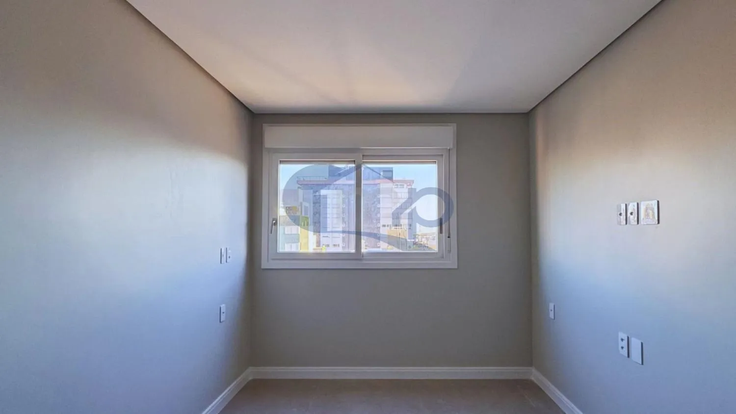 Imagem Apartamento a venda com 2 suites no centro de Torres/RS