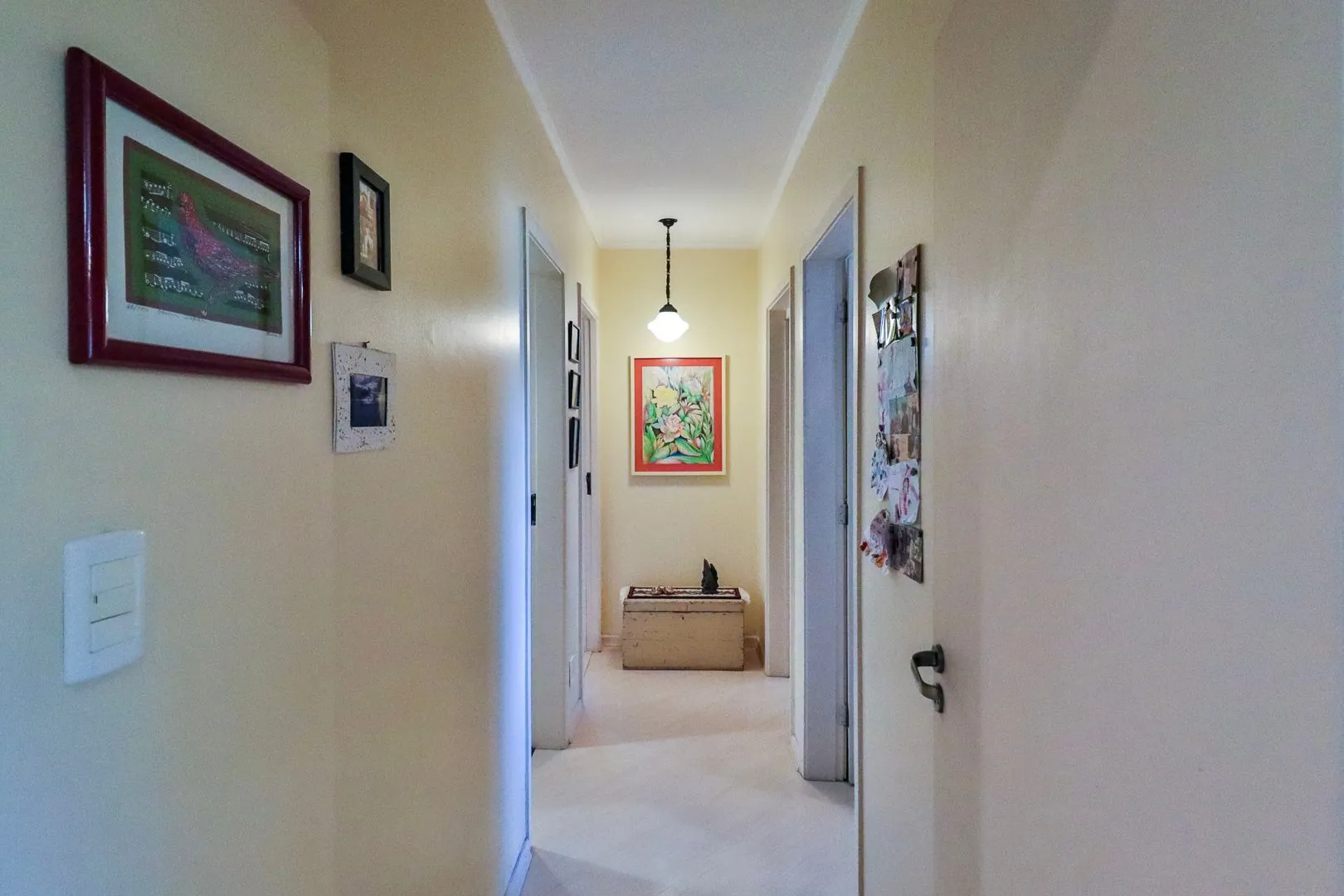 Imagem Apartamento para venda de 3 dormitórios, no bairro Teresópolis em Porto Alegre/RS.