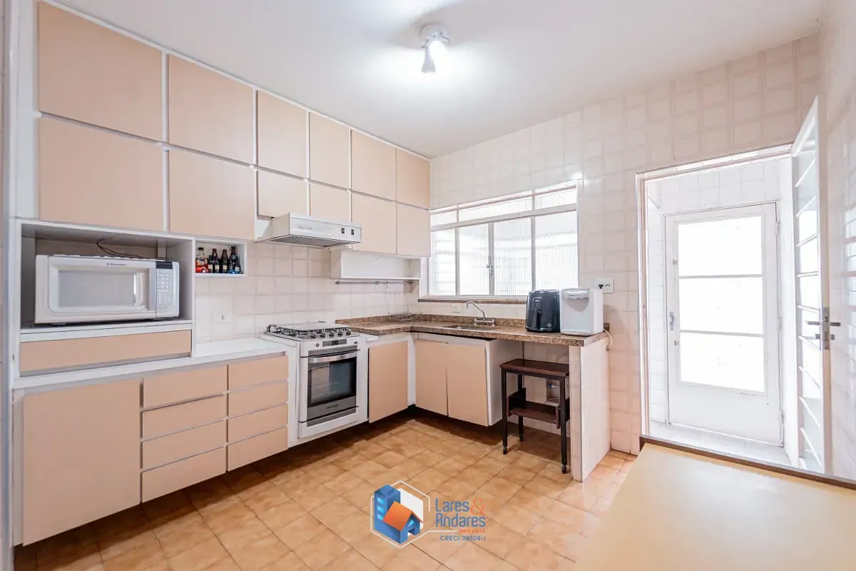 Imagem Casa para venda em Planalto Paulista com 3 quartos, sendo 1 suíte, 180m²