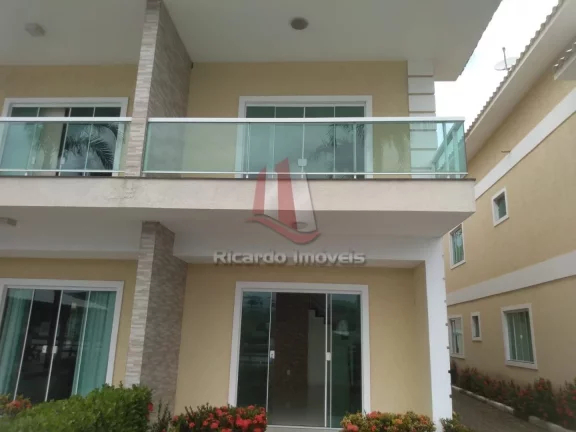 Imagem Casa Alto Padrão Frente c/ 4 Suítes e Canal Navegável