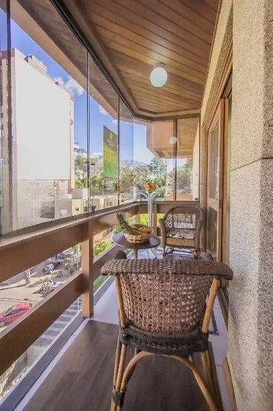Imagem Vende-se cobertura com 3 quartos (1 suíte), 315 m², 2 vagas - Bela Vista