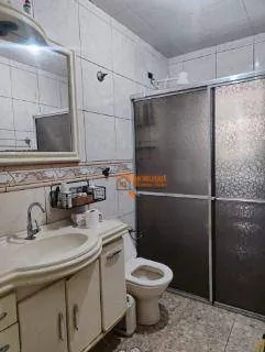 Imagem Sobrado com 3 dormitórios à venda, 250 m² por R$ 585.000,00 - Jardim Presidente Dutra - Guarulhos/SP