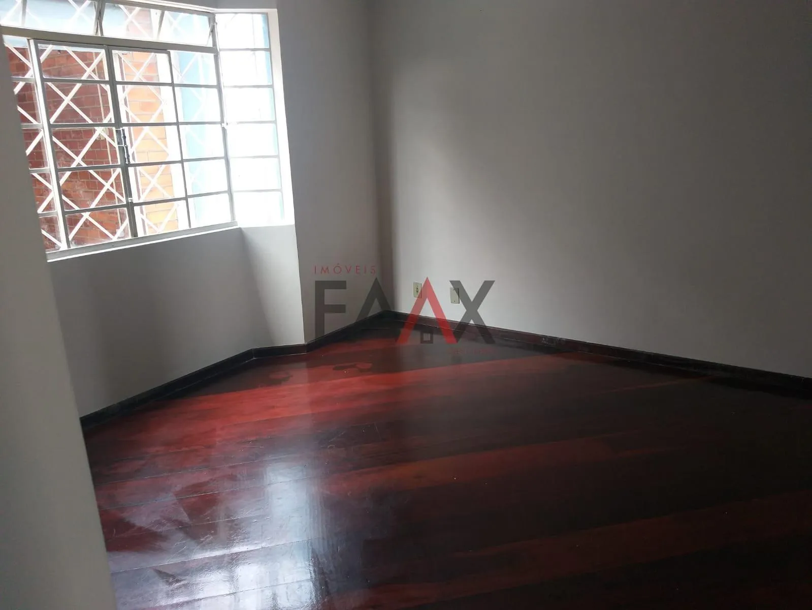 Imagem Sobrado com 3 dormitórios à venda,200.40 m , DOS ESTADOS, GUARAPUAVA - PR