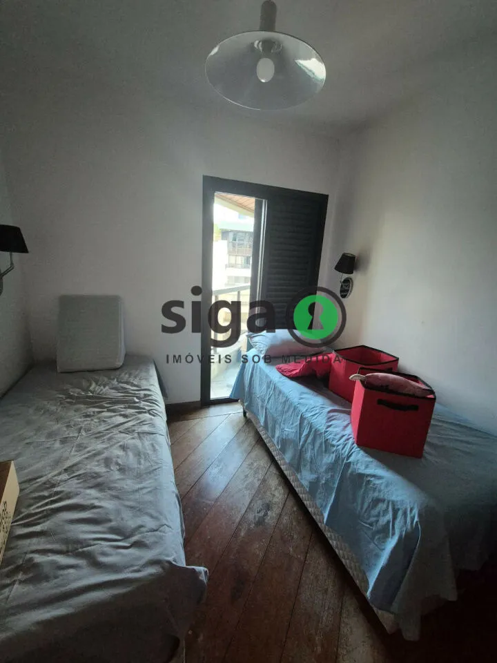Imagem Apartamento de 148m² com 4 Dormitórios e 3 Vagas na Av. Pavão.
