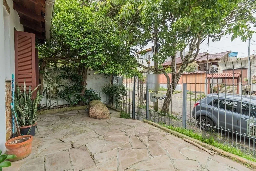 Imagem Casa 207m² - 3 dormitórios, 3 vagas no bairro Vila Nova
