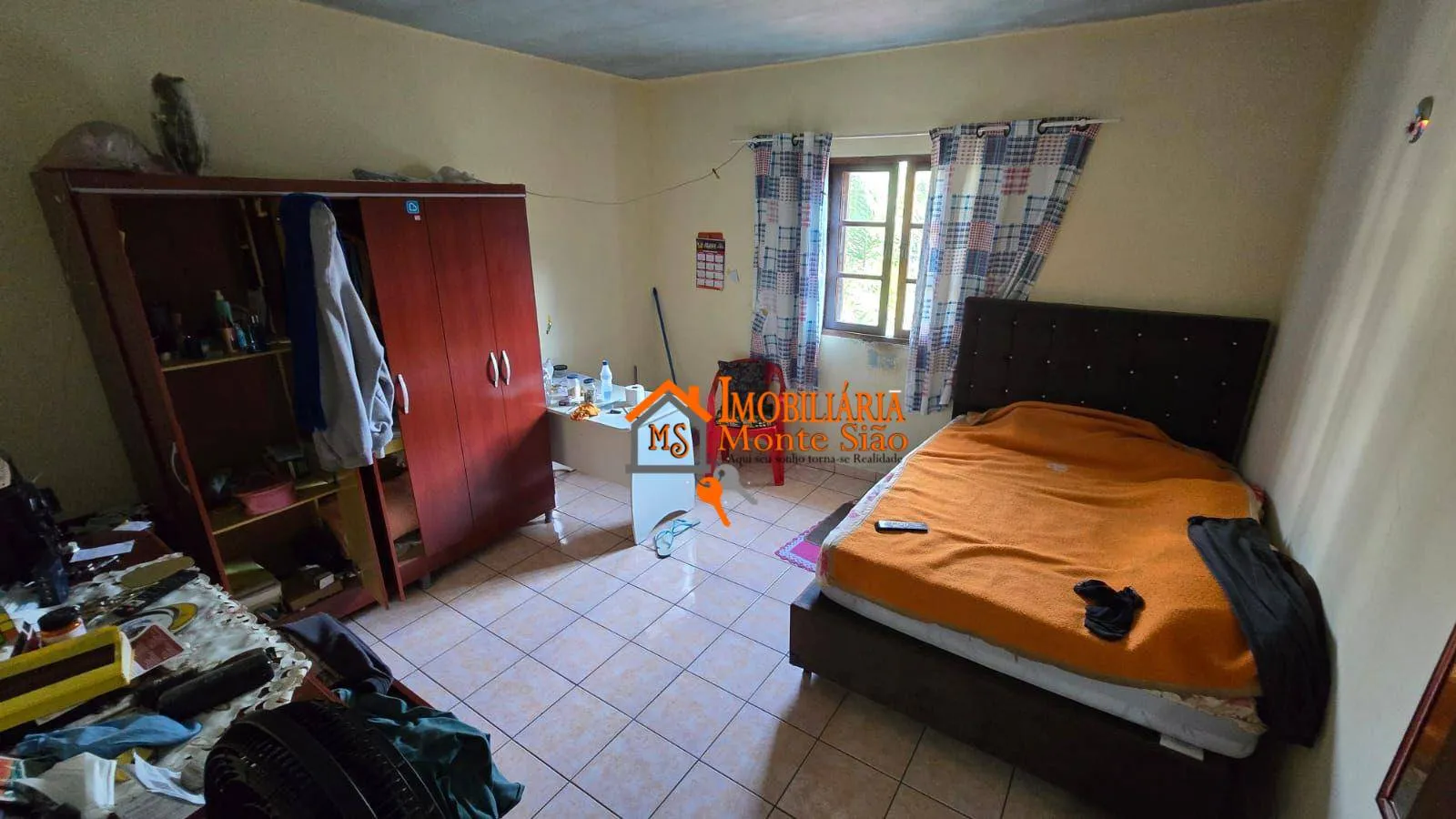 Imagem Sobrado com 5 dormitórios à venda, 250 m² por R$ 600.000,00 - Jardim Adriana - Guarulhos/SP