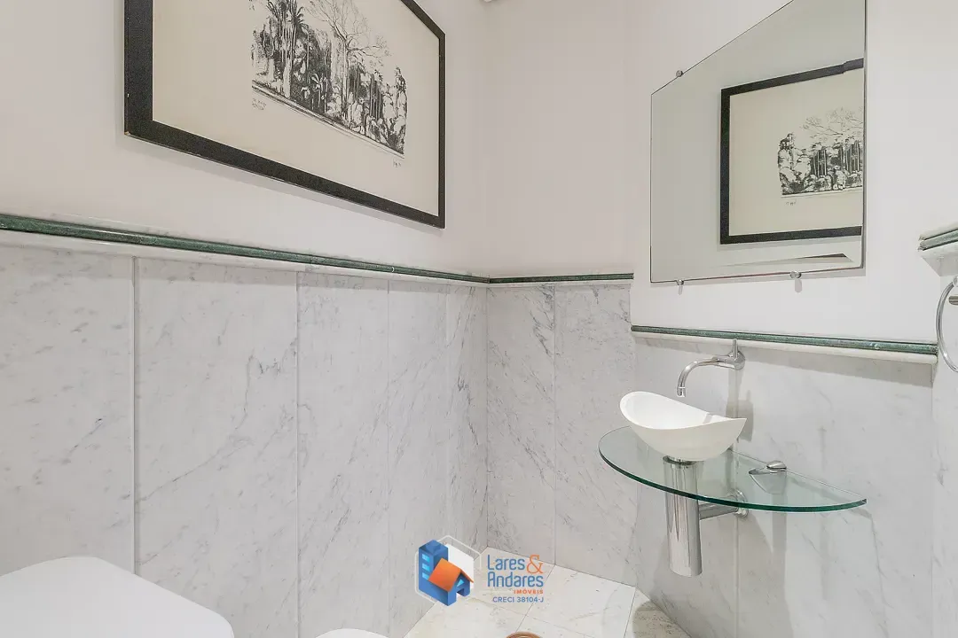 Imagem Duplex para venda em Pinheiros com 2 quartos, sendo 2 suítes, 132m²