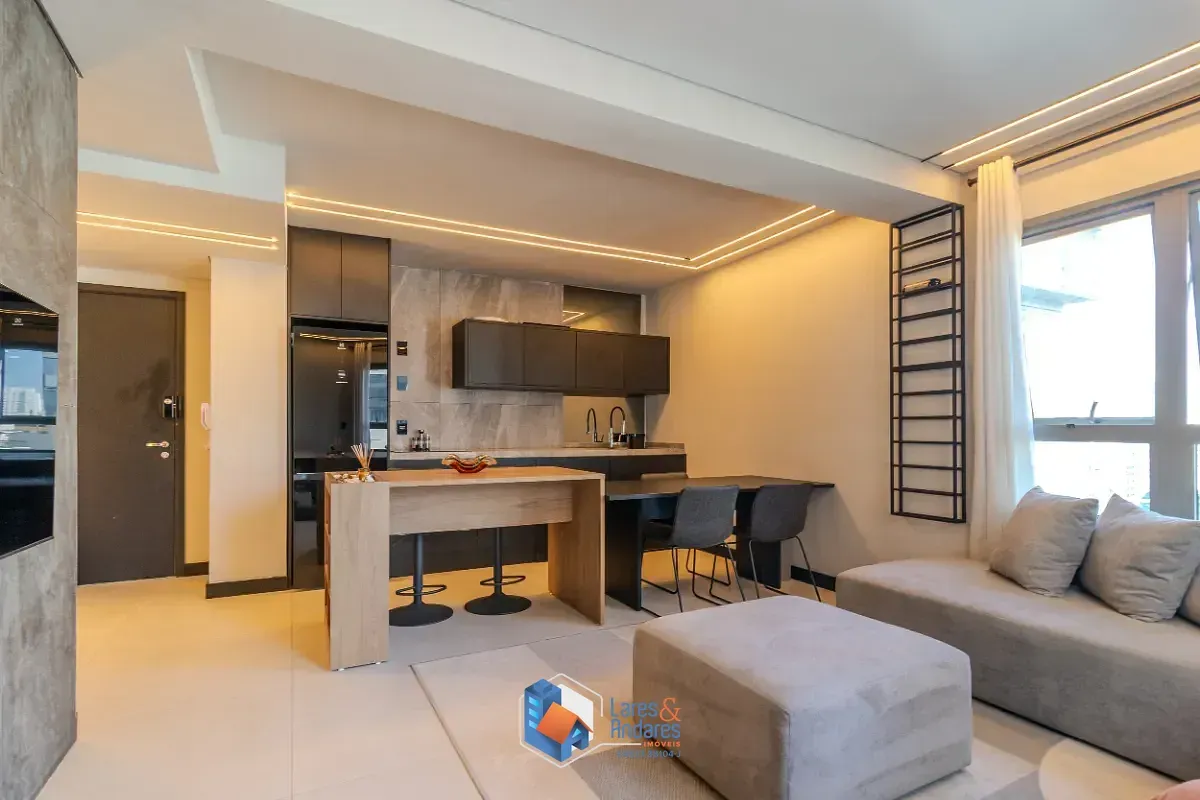 Imagem Apartamento para venda em Moema com 2 quartos, sendo 1 suíte, 72m²