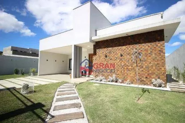 Foto do imóvel Casa ampla com quintal em Santa Felicidade