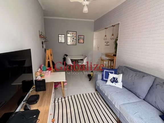 Imagem Apartamento à venda com 69m², 2 quartos, vaga demarcada por R$369.000,00 no Marapé em Santos