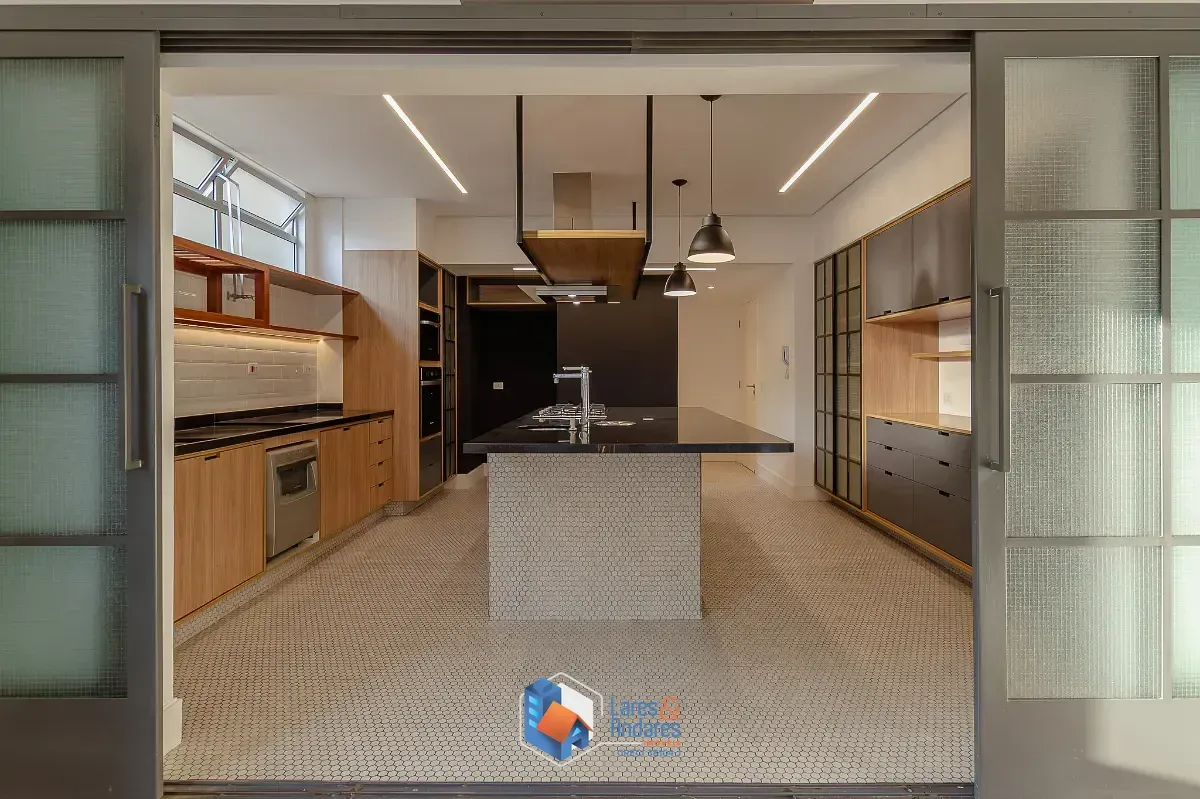 Imagem Apartamento para venda em Higienópolis com 3 quartos, sendo 2 suítes, 270m²