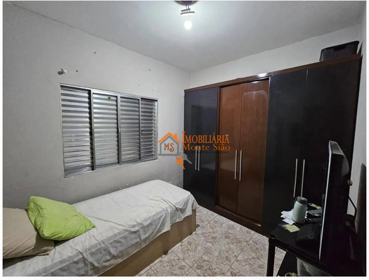 Imagem Sobrado com 8 dormitórios à venda, 400 m² por R$ 635.000,00 - Jardim Adriana - Guarulhos/SP